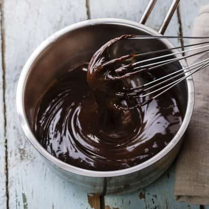 chocolate sauce