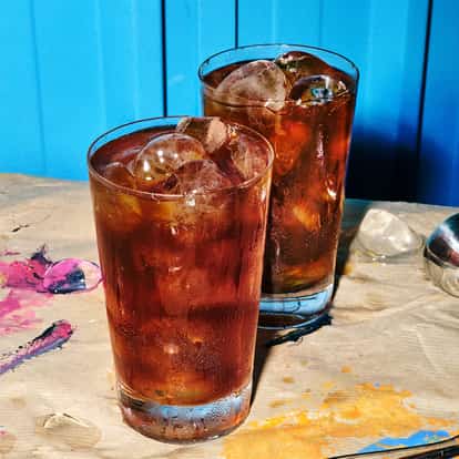 Absolut Long Espresso, a variation of the classic Espresso Martini.