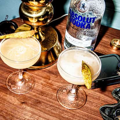 elderflower pear martini