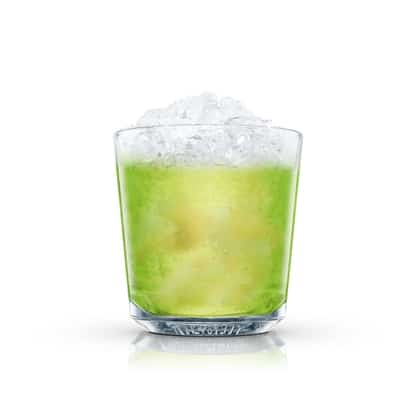 Kiwinoska in an Absolut rocks glass with crushed ice on white background