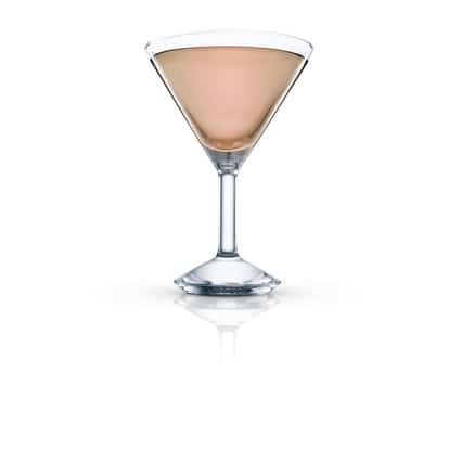 Pétion in a martini glass on white background
