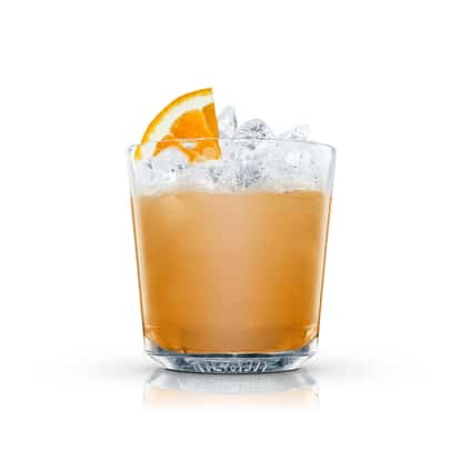 Rabbit’s Revenge in an Absolut rocks glass with crushed ice and orange wedge