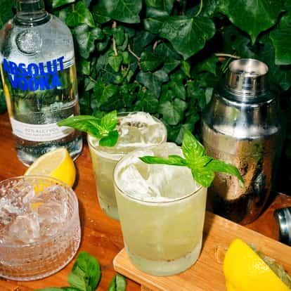 vodka basil smash