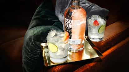 absolut apeach soda