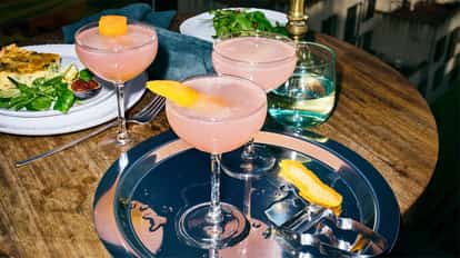 absolut wild berri cosmo
