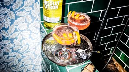 cosmo champagne cocktail