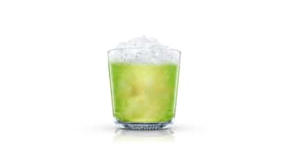 Kiwinoska in an Absolut rocks glass with crushed ice on white background