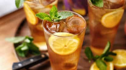passionfruit and peach iced tea
