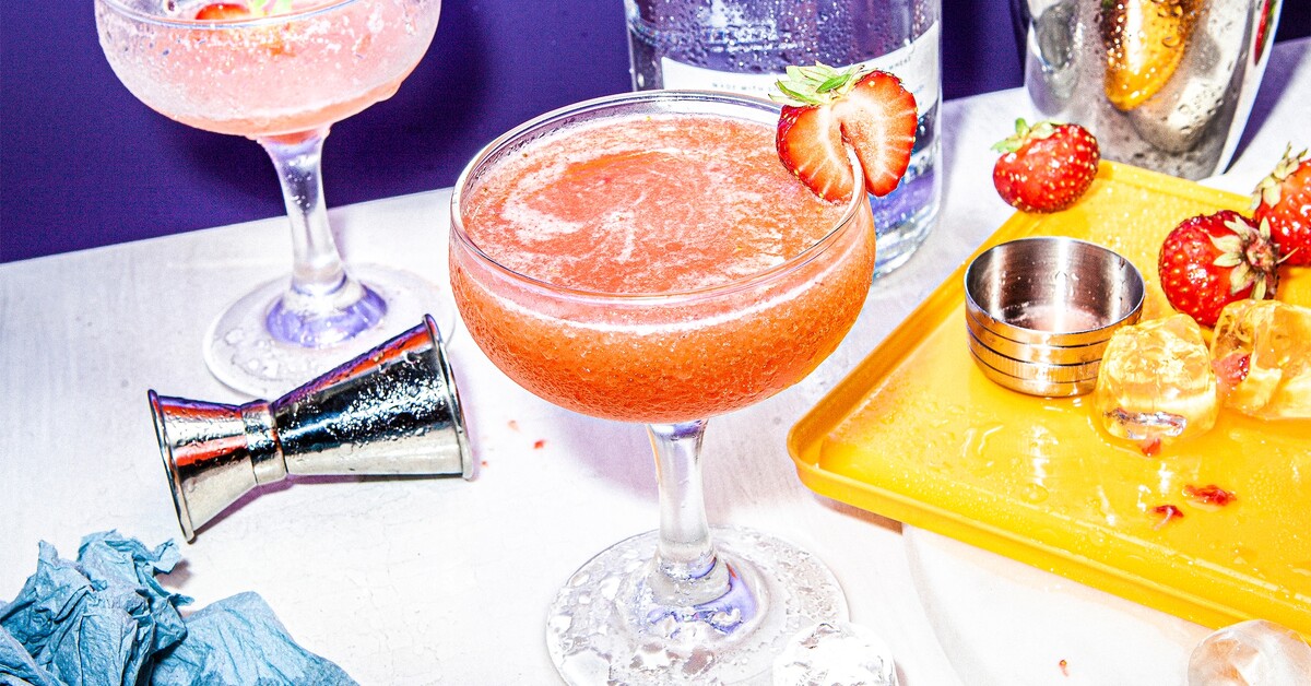 hero banner image for Absolut Strawberry Martini