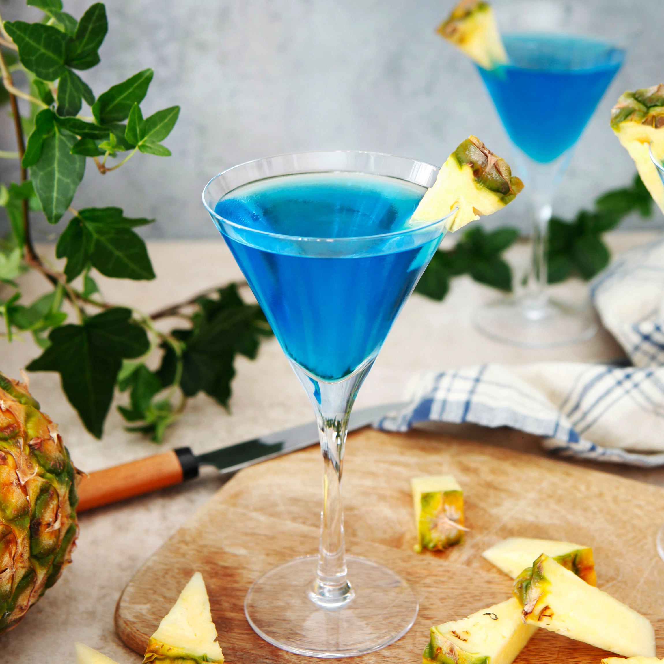 Blue Hawaii Receita - Absolut Drinks