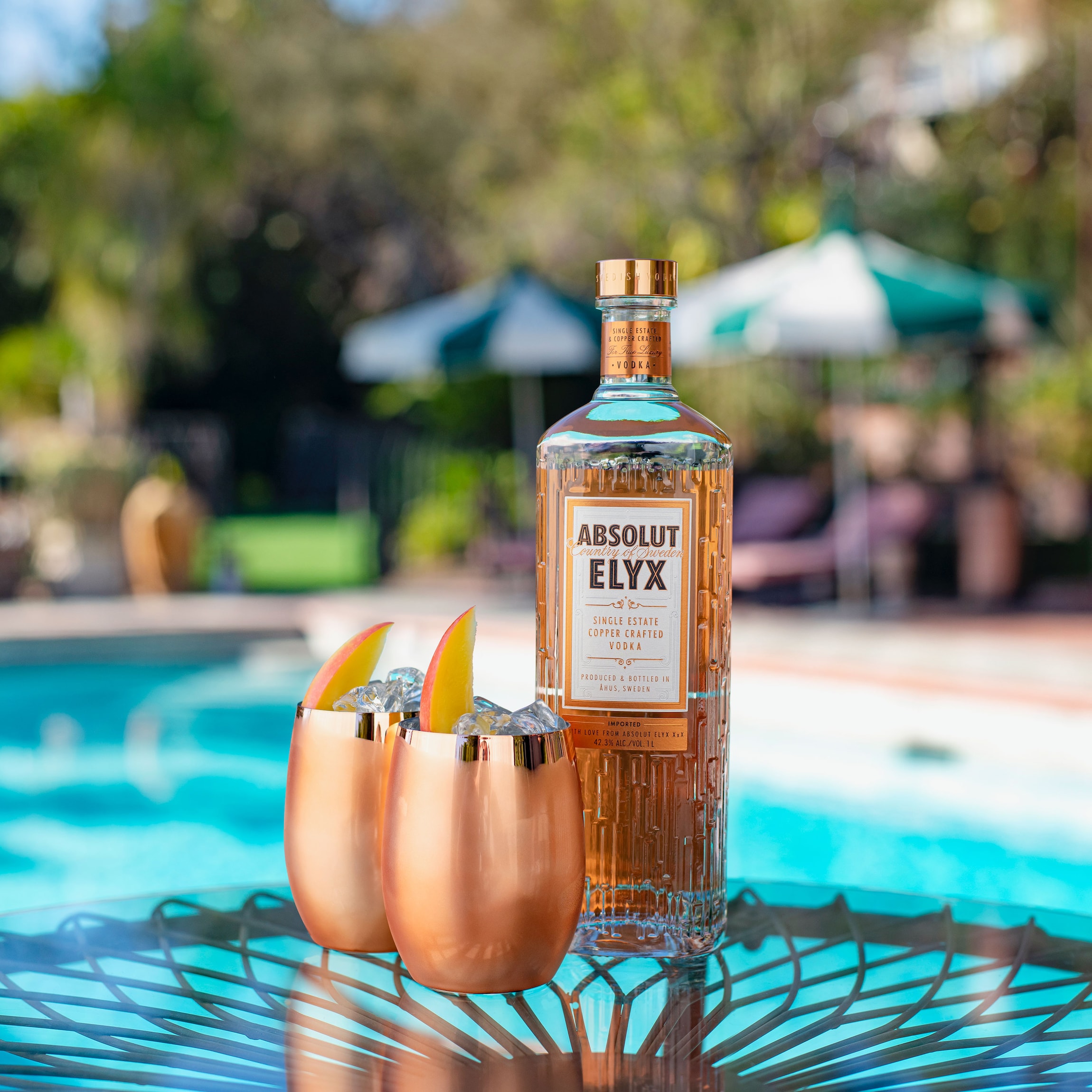 Elyx ManGo cocktail recipe - Absolut Drinks